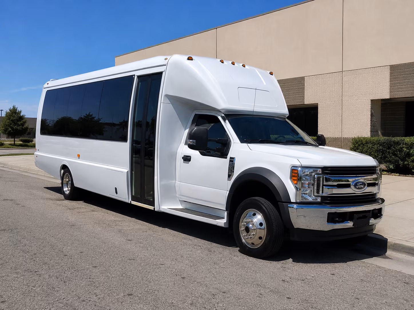 arrange transportation for your next wedding 3