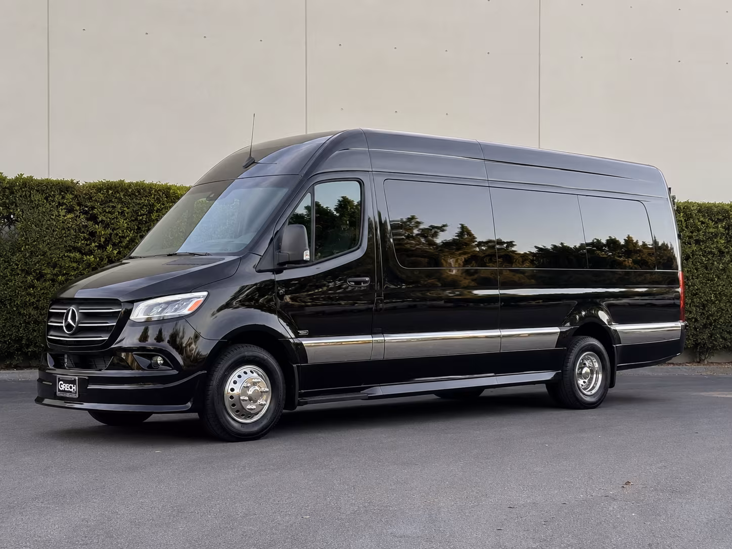 arrange transportation for your next wedding 5