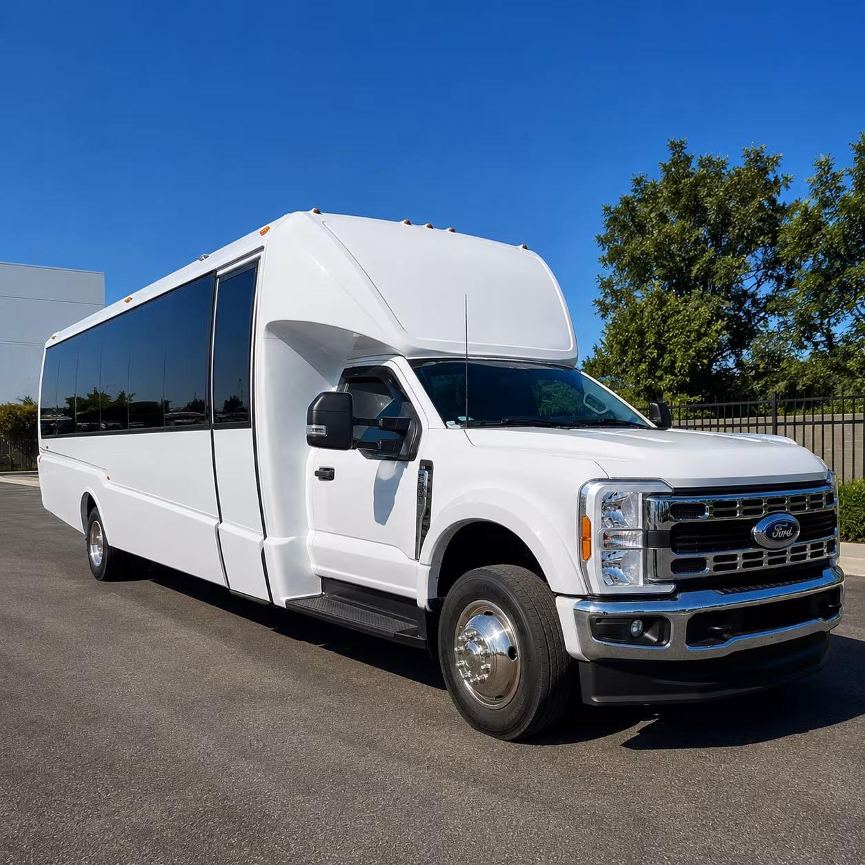 minibuses for olathe field trips to local historic sites
