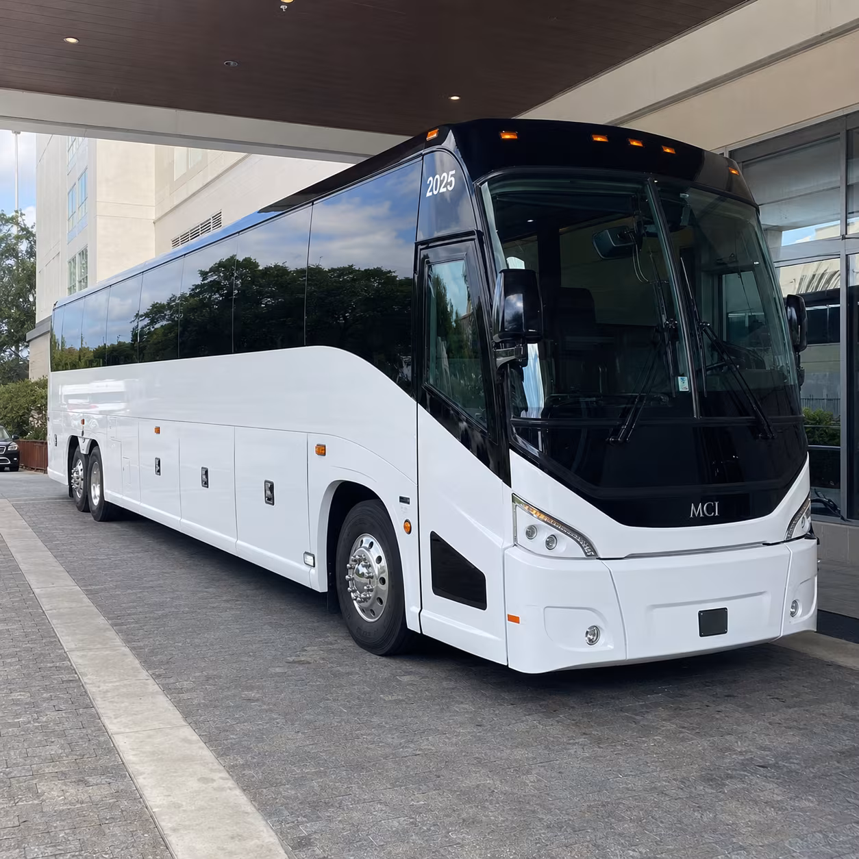 olathe 54 passenger charter bus